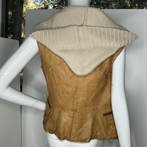 Jakett New York Sz M Tan Leather Vest Jacket with Detachable Knit Sweater Hood - Picture 3 of 9
